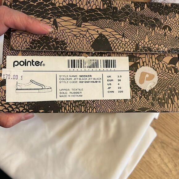 POINTER BLACK SNEAKERS.   LOW CUT, VULCANIZE SOLE.  NEW IN BOX - Picture 10 of 11